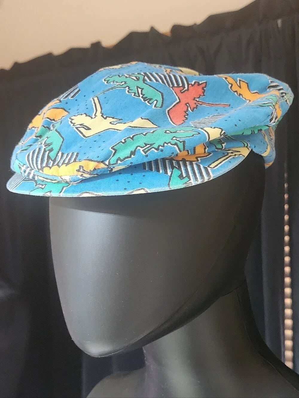 Vintage Tropical Novelty Print Newsboy Cap Blue Island Hat - Picture 2 of 7